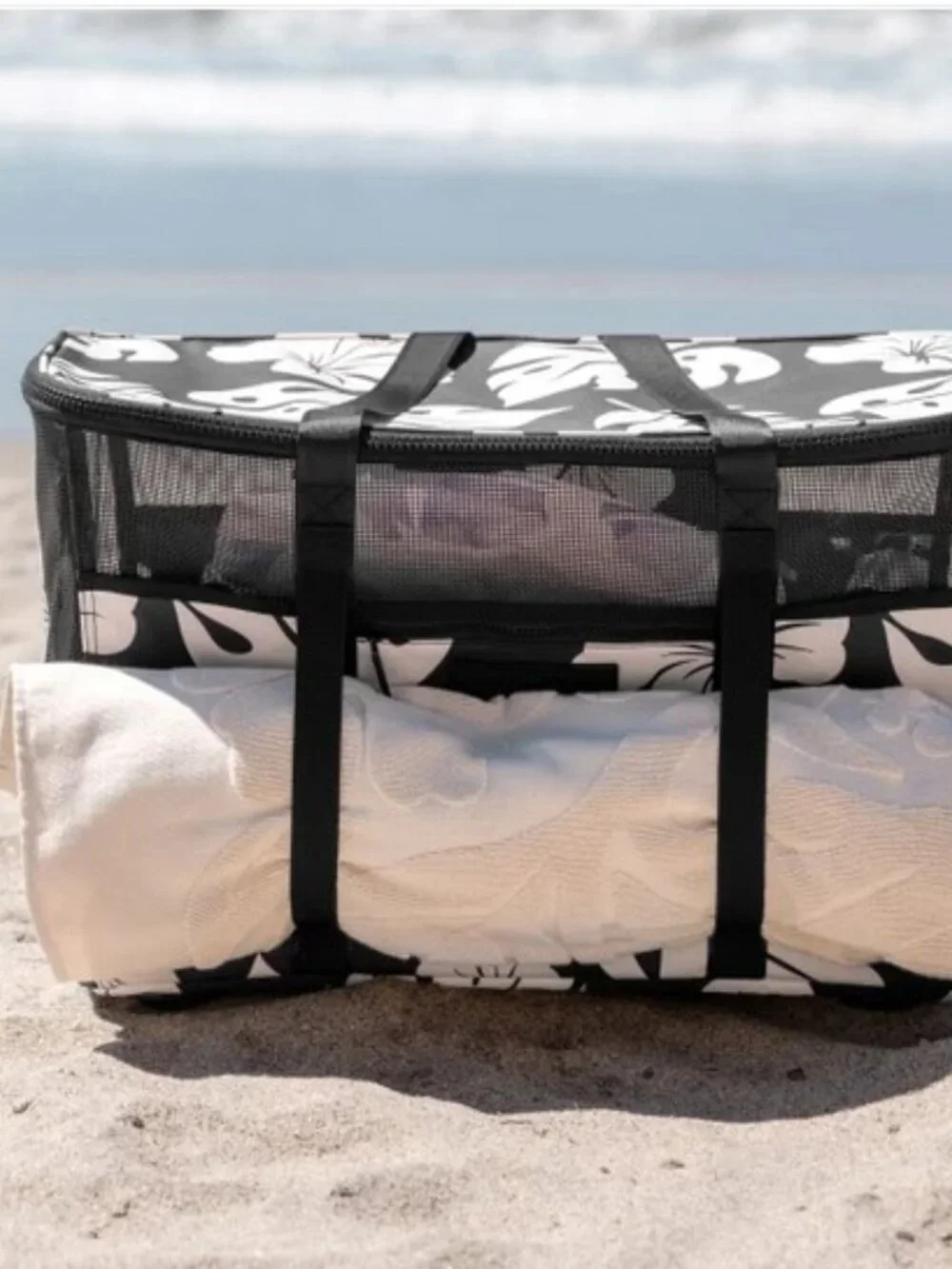 Aloha + CleverMade Collapsible Beach Tote NEW - Picture 3 of 4